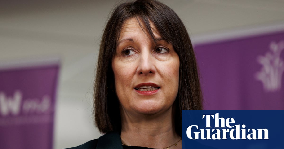 Rachel Reeves says she has ‘iron grip’ on finances as borrowing costs surge | Gilts