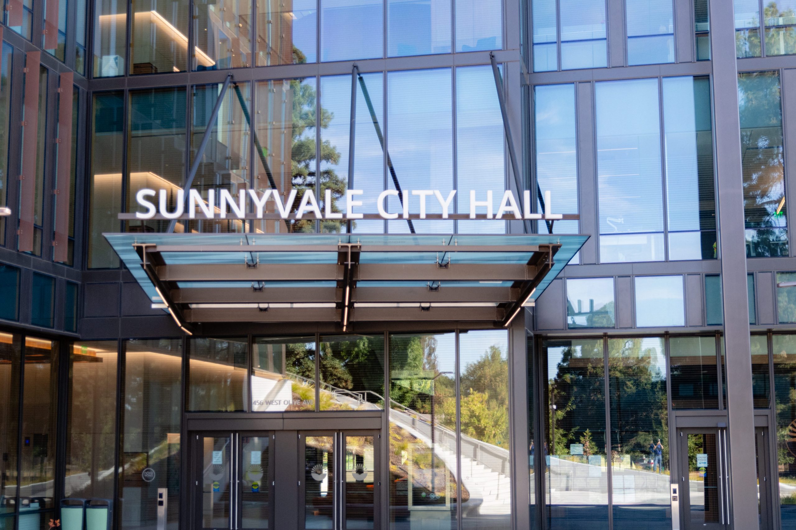 Sunnyvale Appoints New Vice Mayor, Finance Director